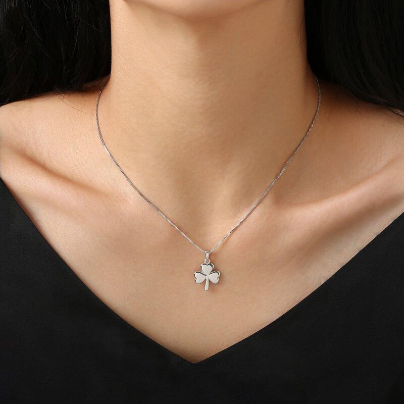 Sterling Silver Shamrock necklace